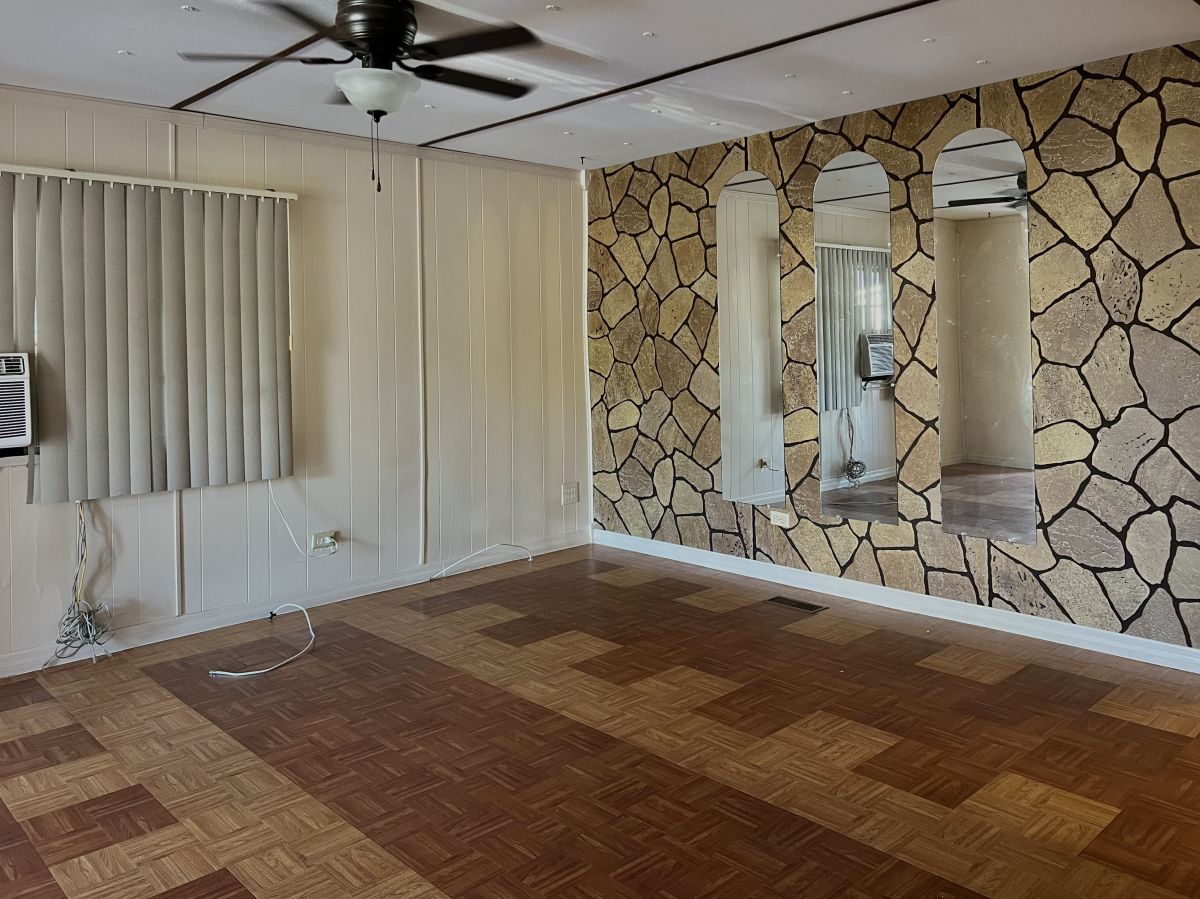 2521 Hickoc Place
