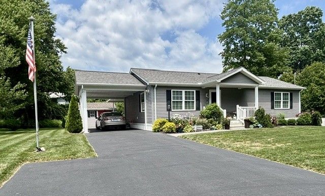 5 Whitewood Road