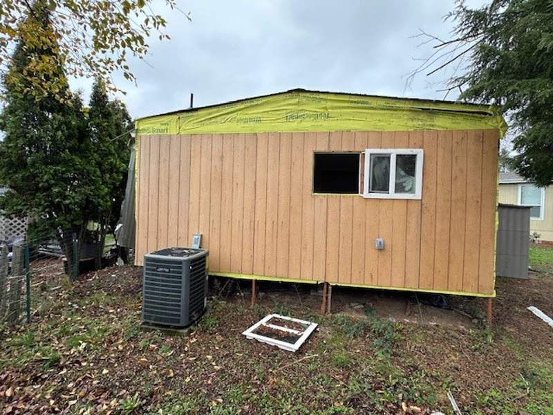 2200 Lancaster Dr SE #5B