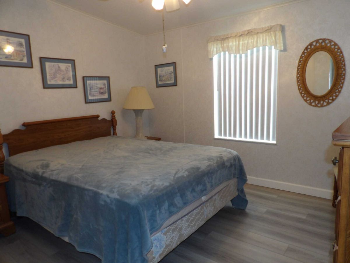 2692 NE Highway 70 Lot 673