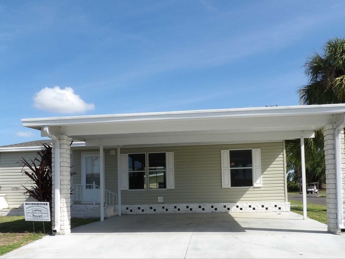 2692 NE Highway 70 Lot 193