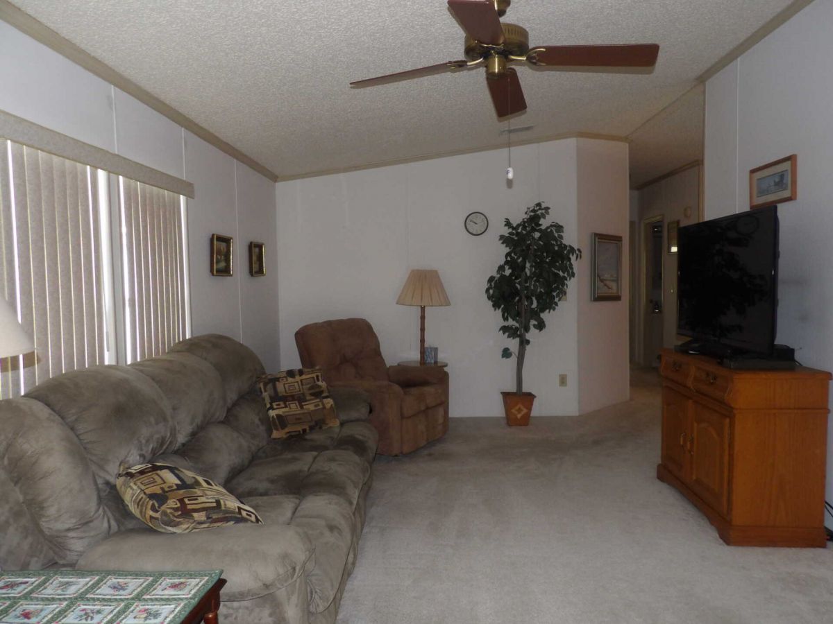 2692 NE Hwy 70, #6