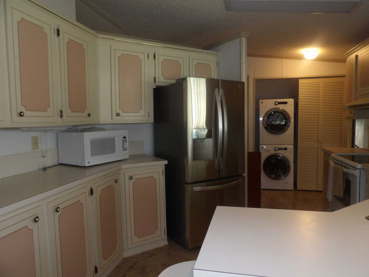 2692 NE Hwy 70, #6
