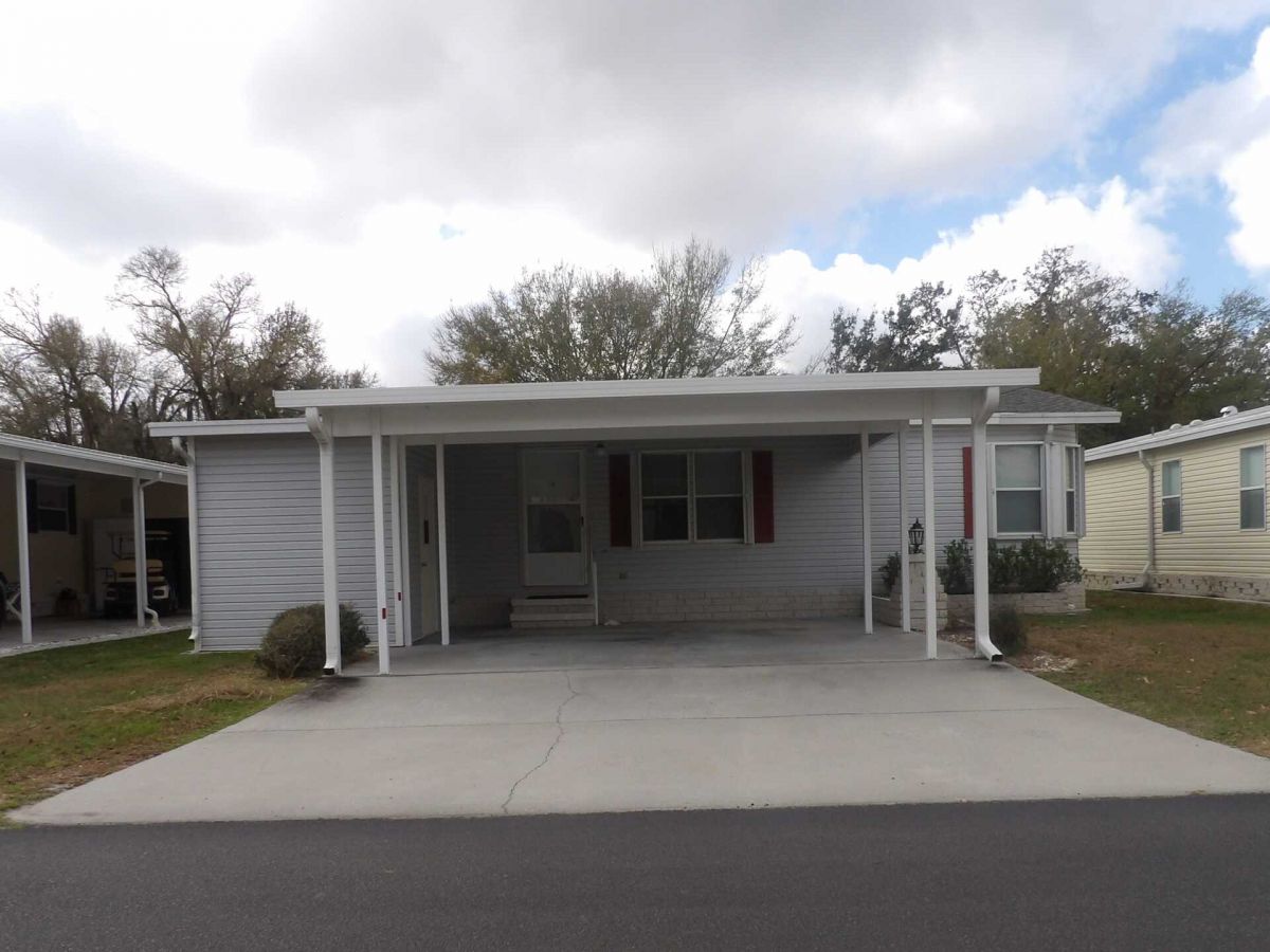2692 NE Highway 70 Lot 523