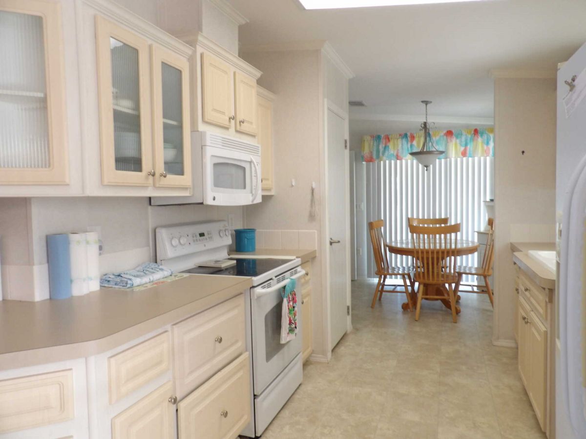 2692 NE Highway 70 Lot 616