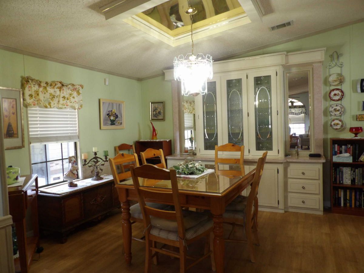 2692 NE Hwy 70, #59