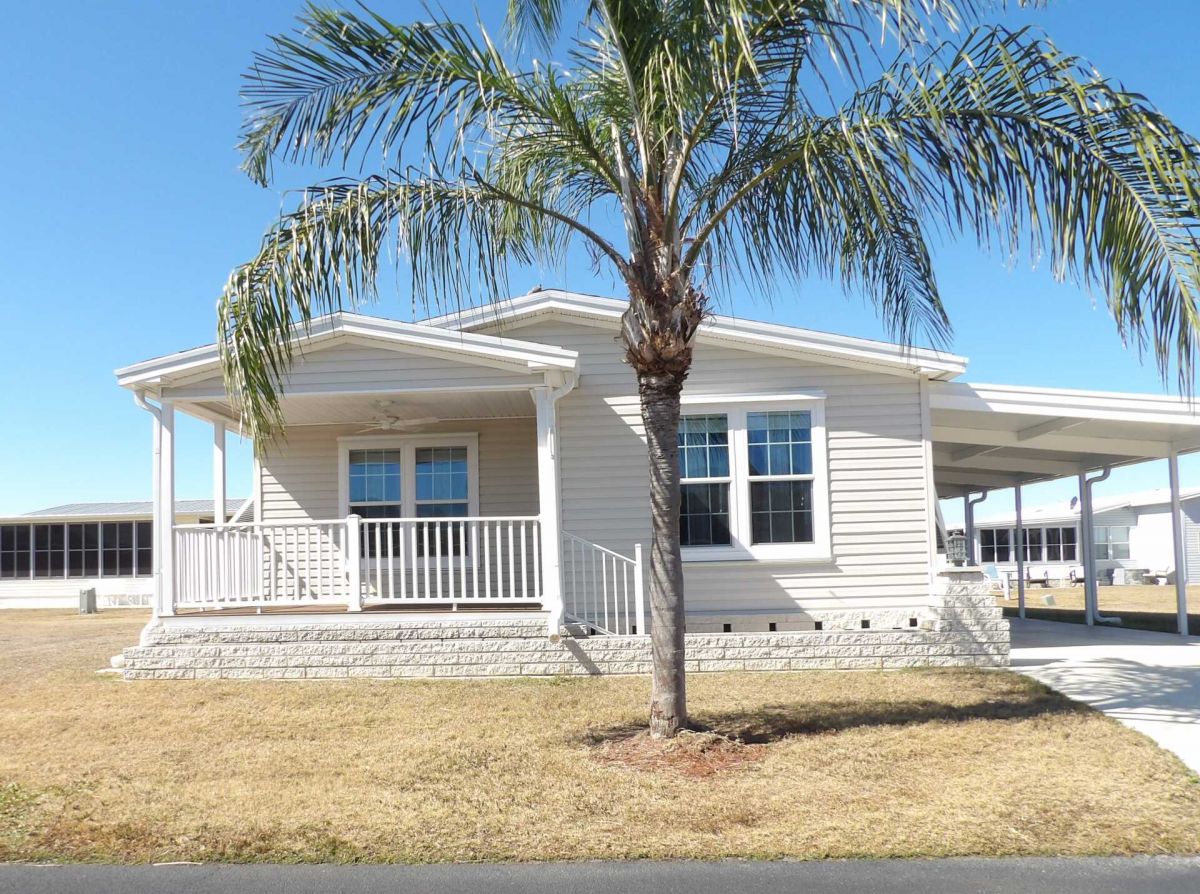 2692 NE Hwy 70, #716