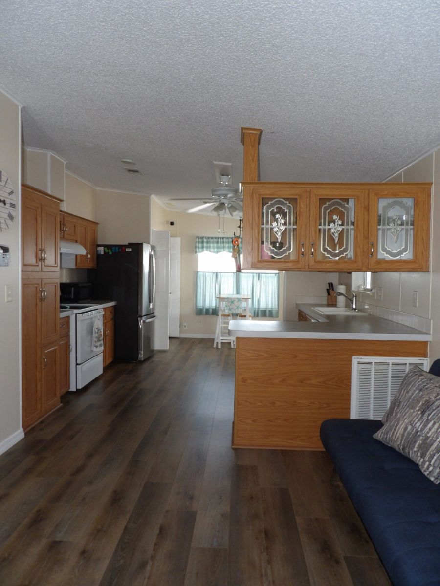 2692 NE Hwy 70, #714