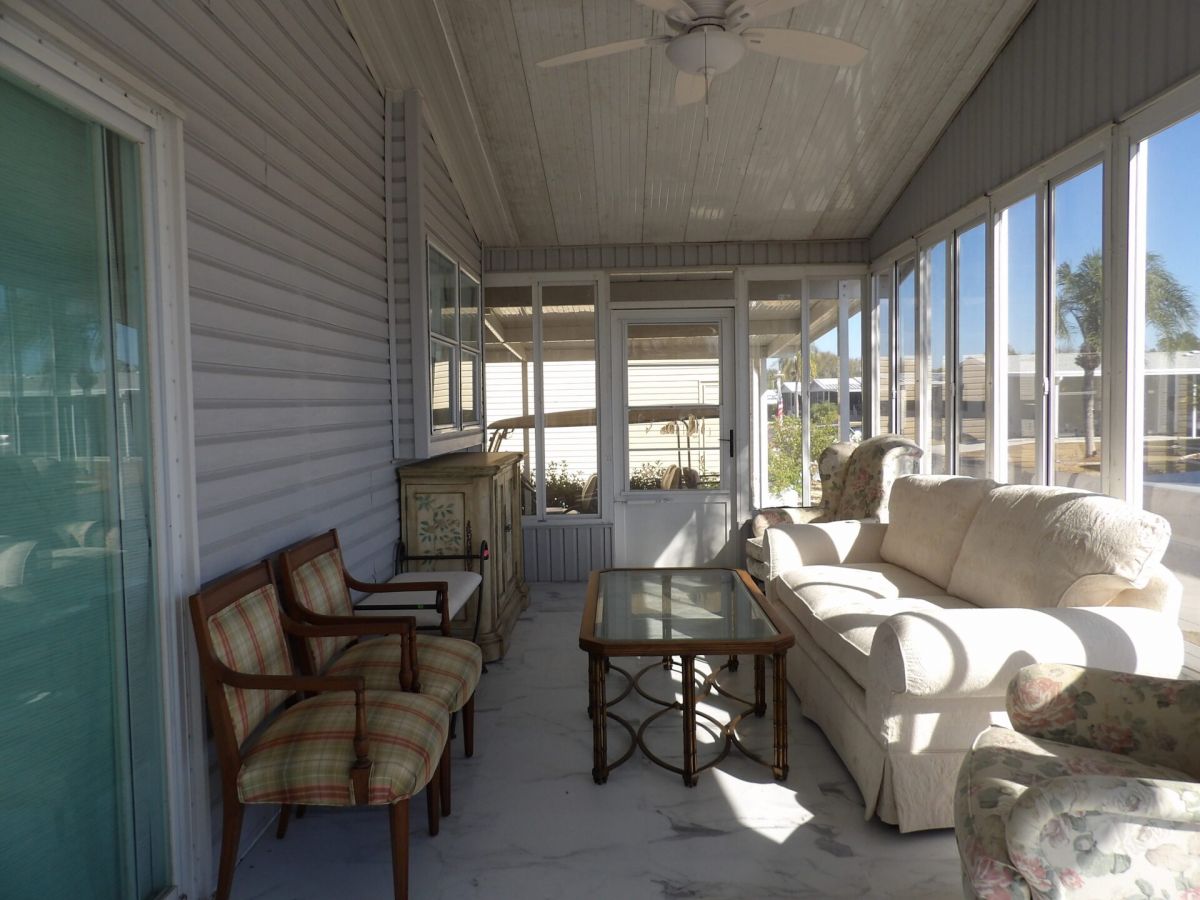 2692 NE Hwy 70 Lot 424
