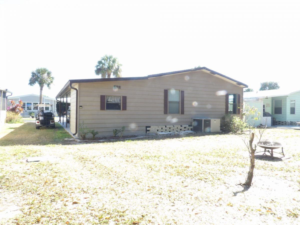 2692 NE Hwy 70 Lot 180
