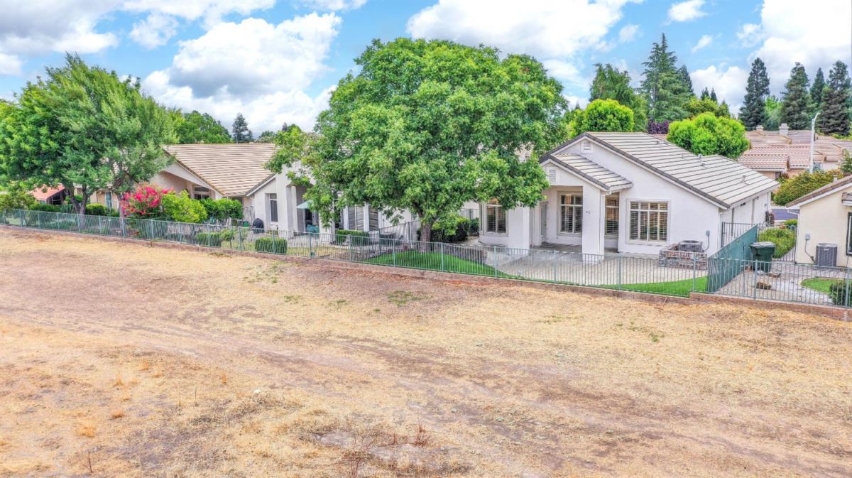 7232 Delta Breeze Lane