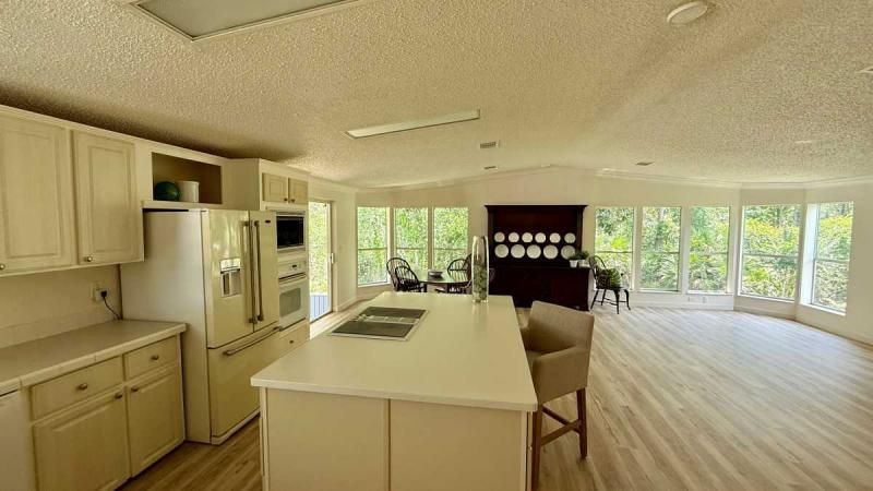 181 Blue Heron Lake Circle #447