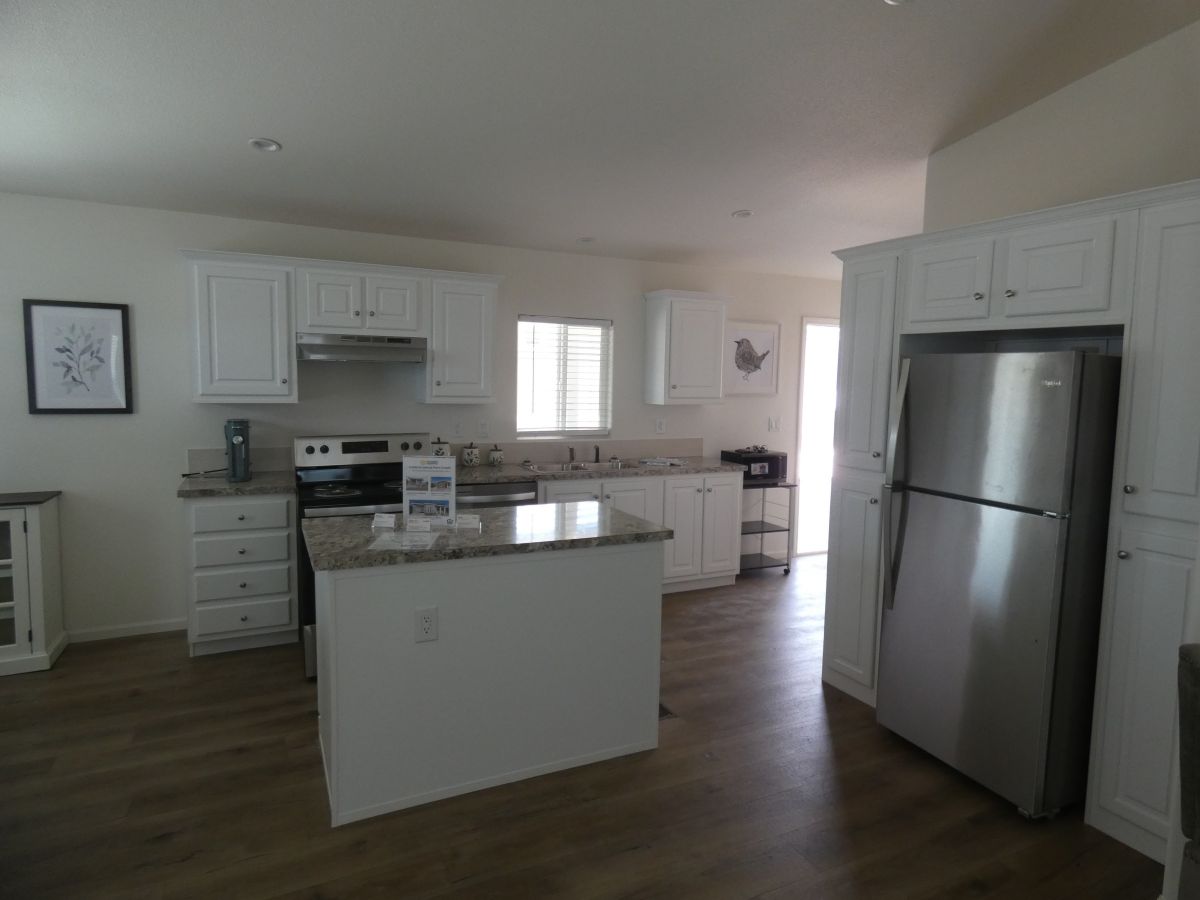 1110 North Henness Road, Site 02021