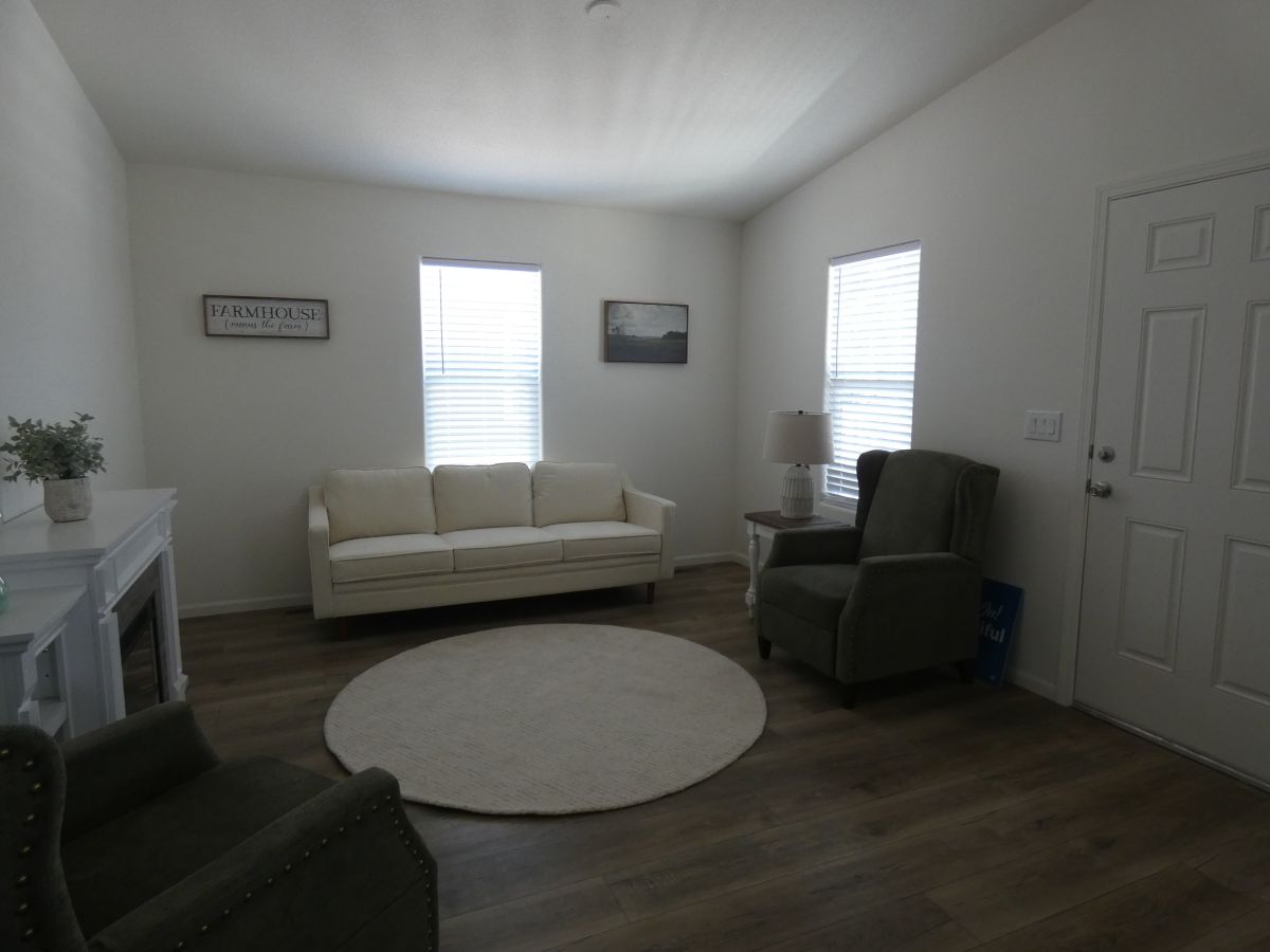 1110 North Henness Road, Site 02021