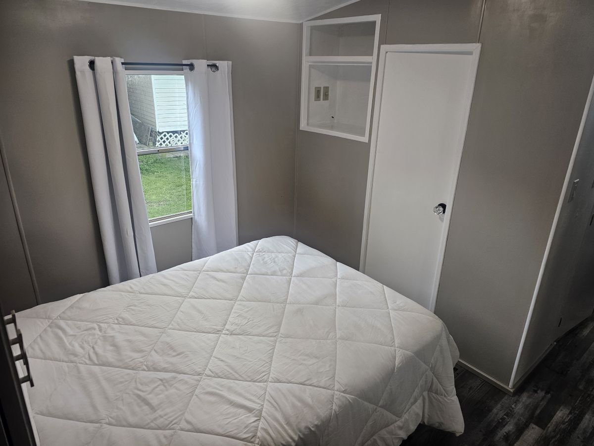 8413 Phoebe Court 405