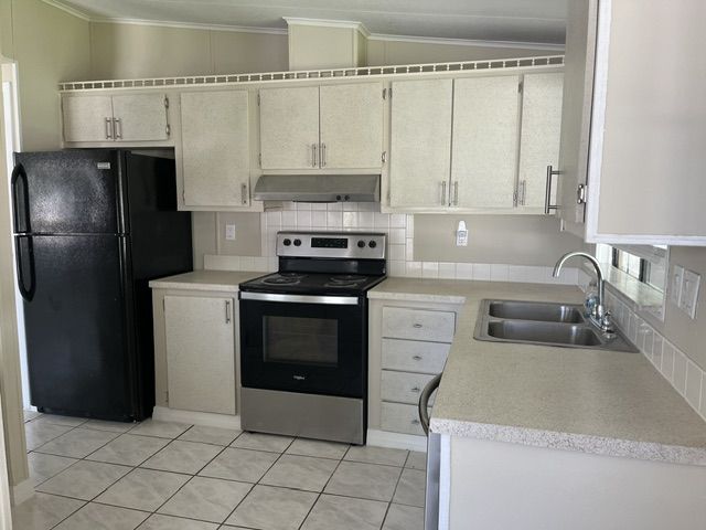 2317 Costa Del Sol Dr.