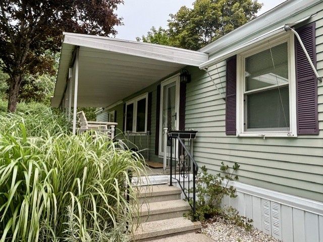 43 Boulder Trail