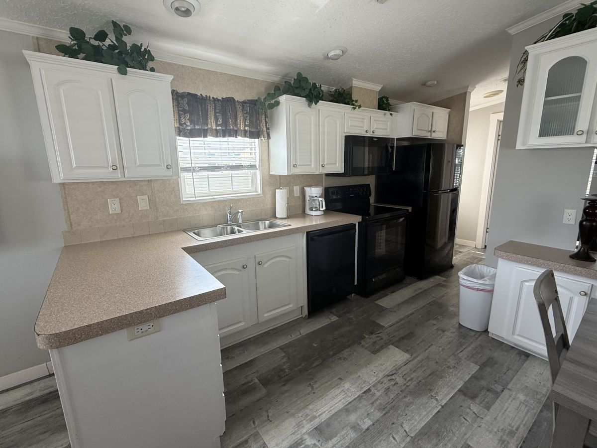 10001 U.S. 27 South
