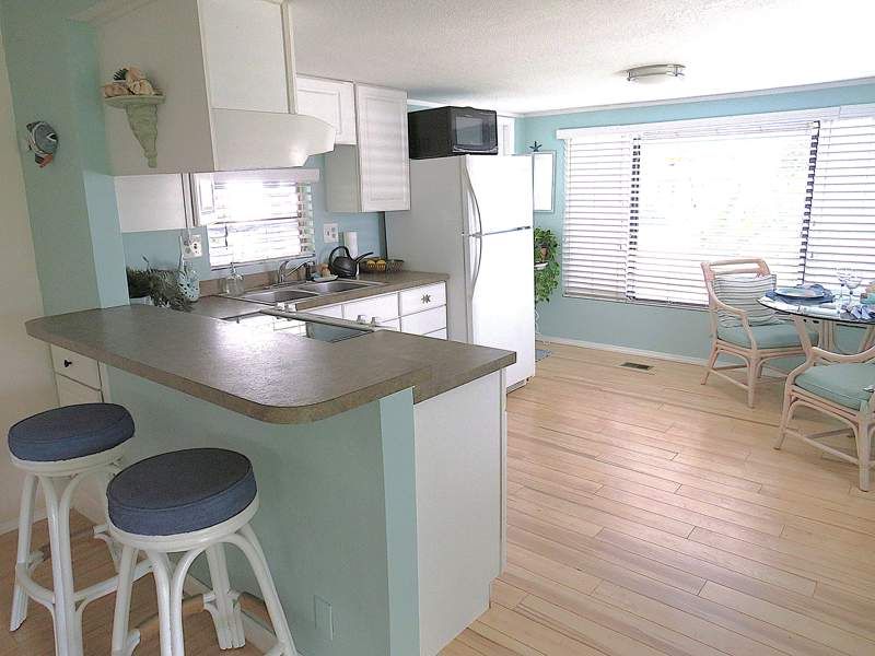 922 Mango Dr.