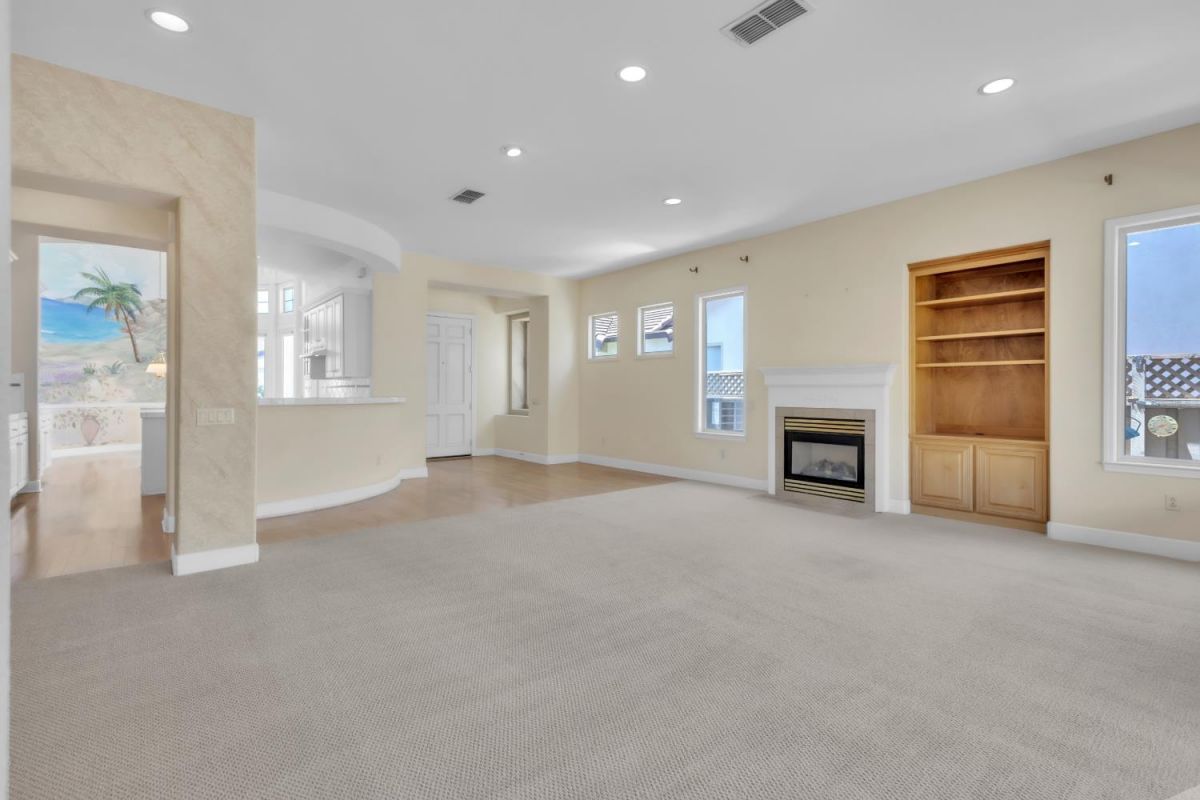 1052 Magnolia Lane