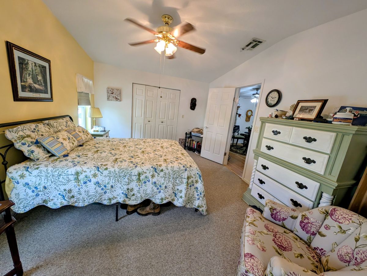 9191 W Sweet Apple Court
