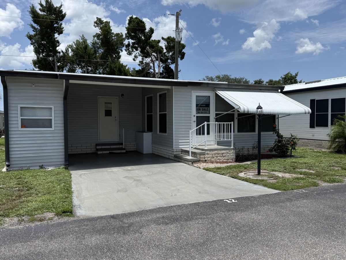 12 Tarpon Drive