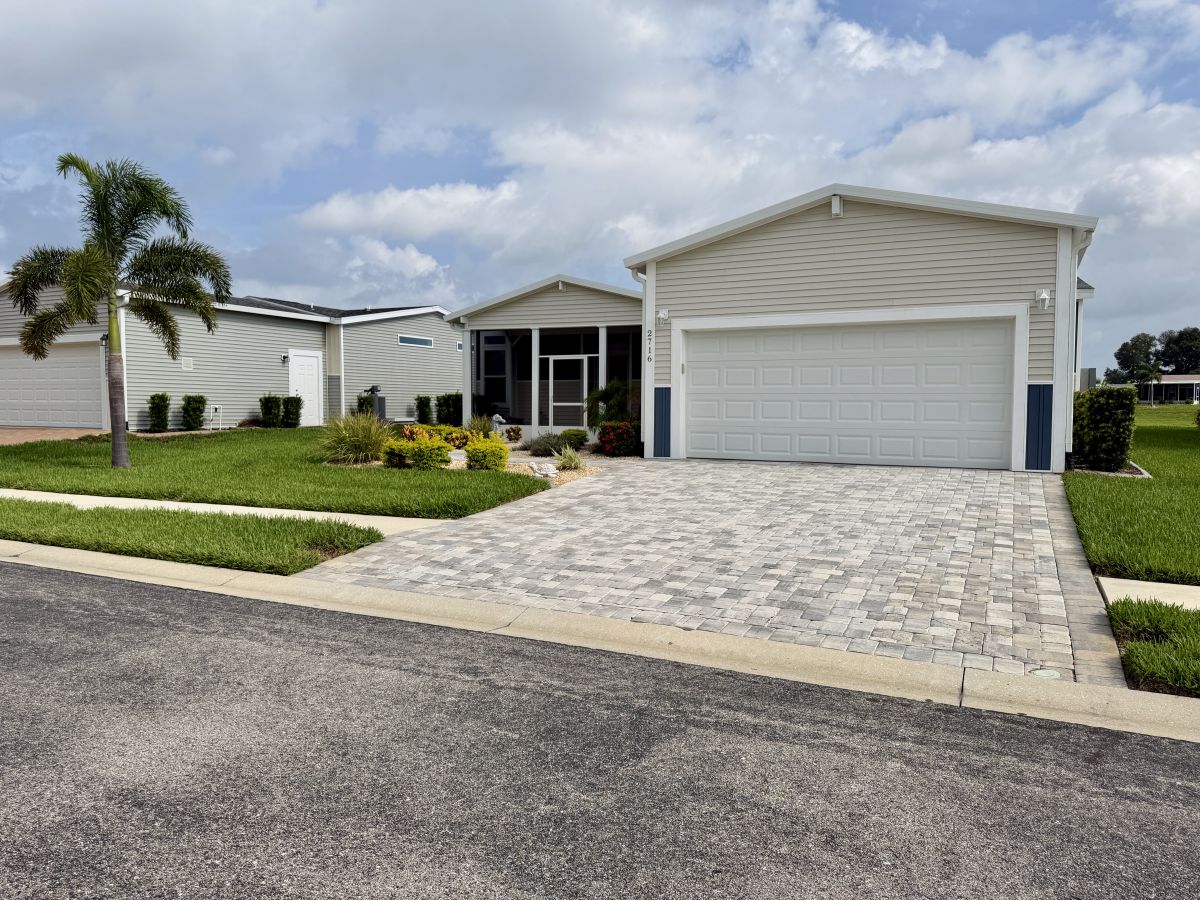 2716 PIER DRIVE