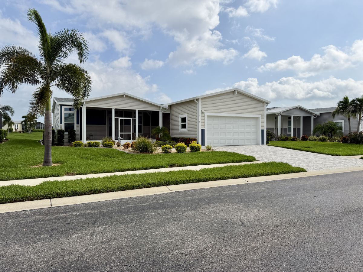 2716 PIER DRIVE