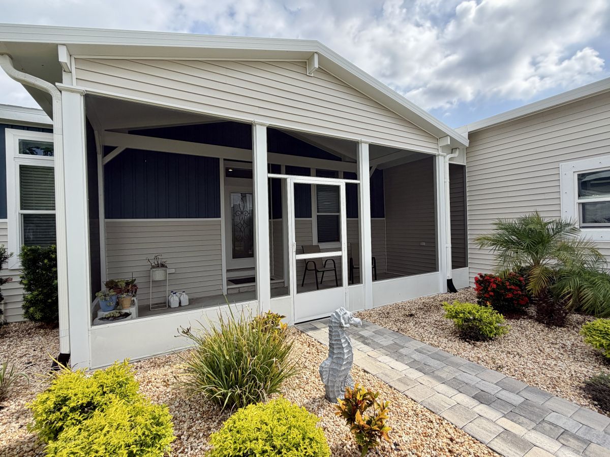 2716 PIER DRIVE