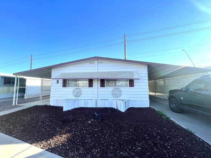 305 S. Val Vista Drive #4