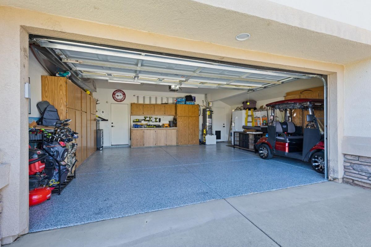 1760 Barn Valley