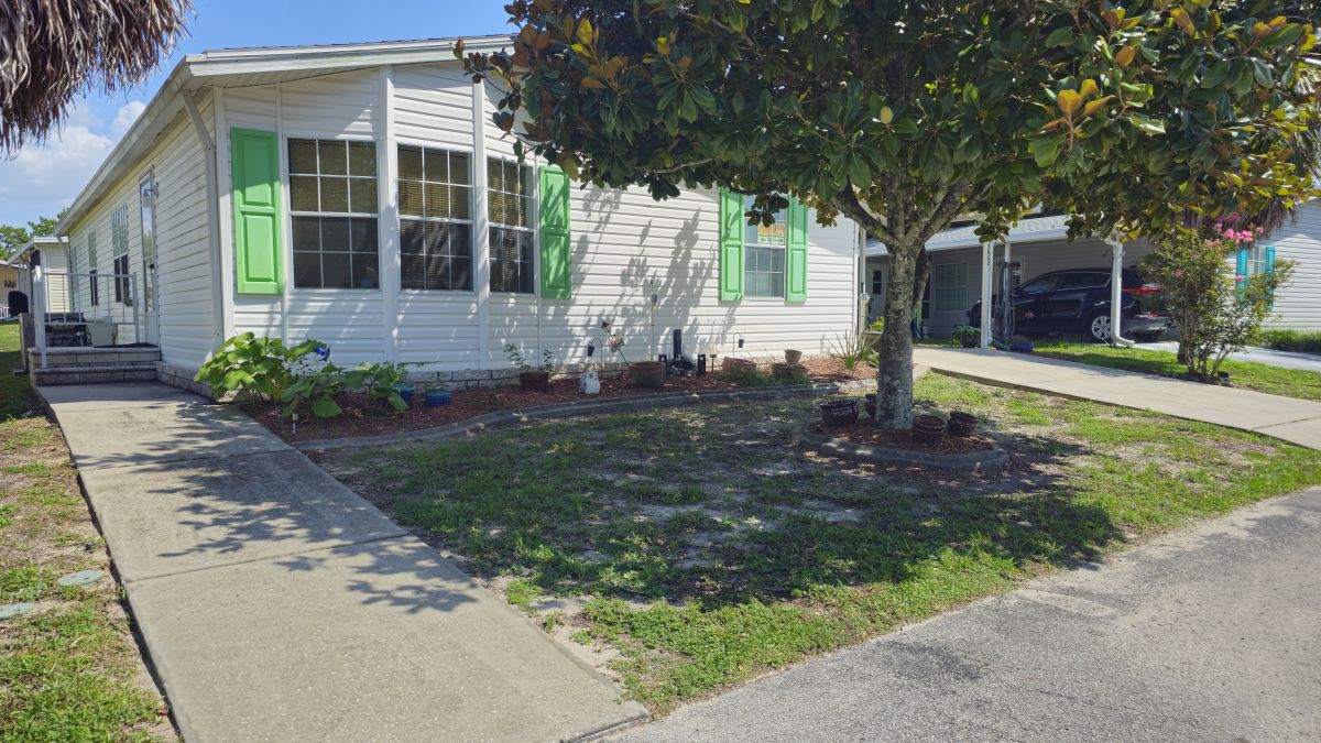 7062 W Lincolnshire Drive