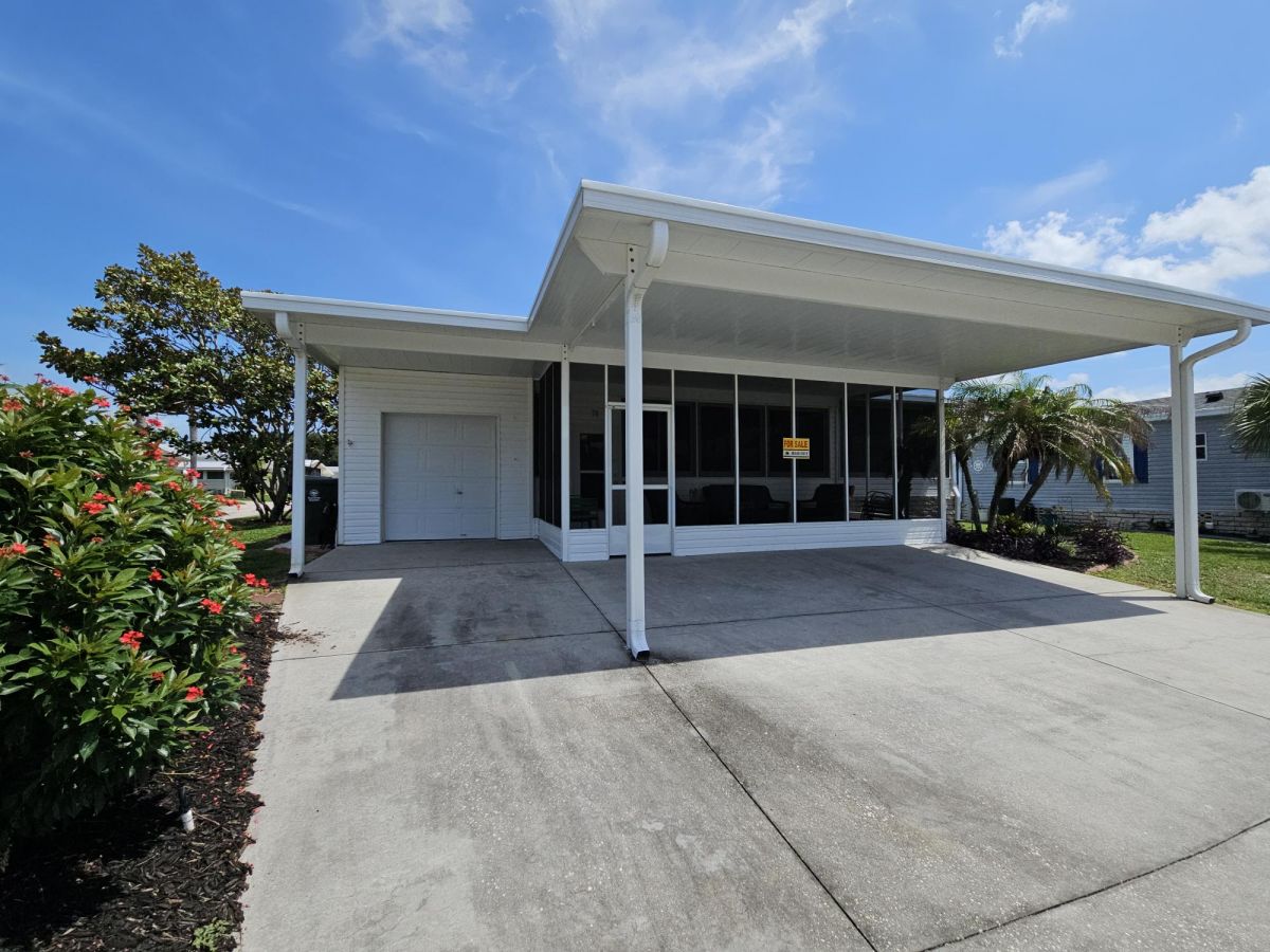 78 CYPRESS LOOP