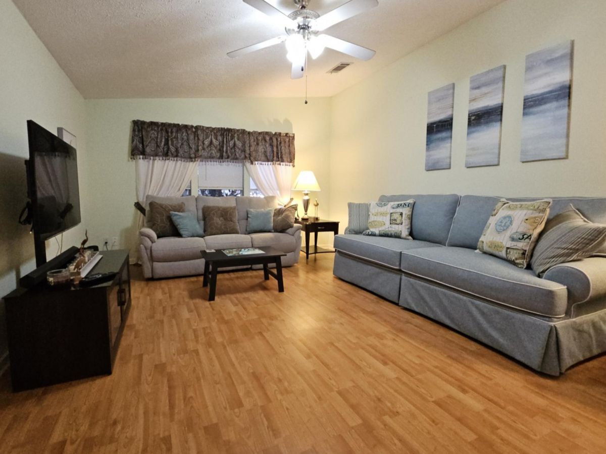 78 CYPRESS LOOP