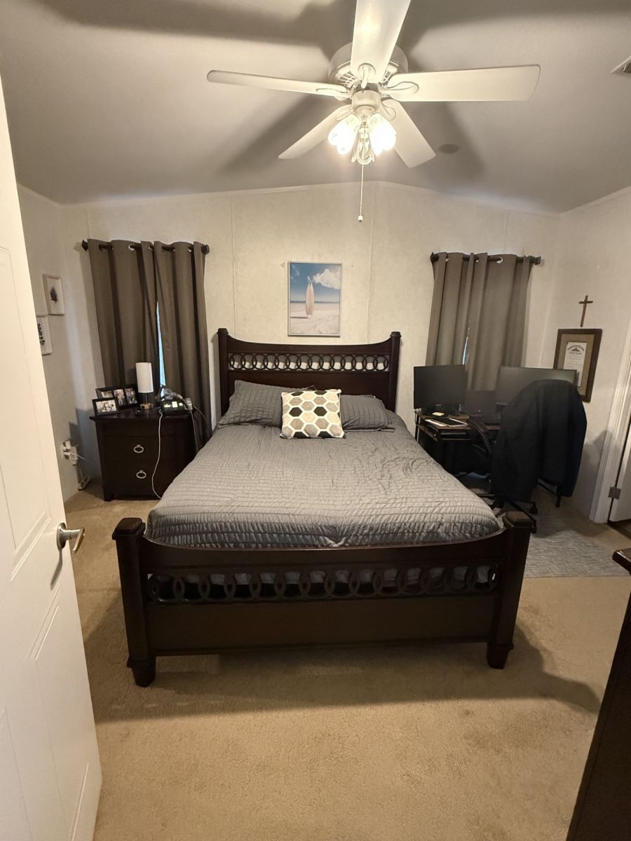 210 Bay Breeze Loop