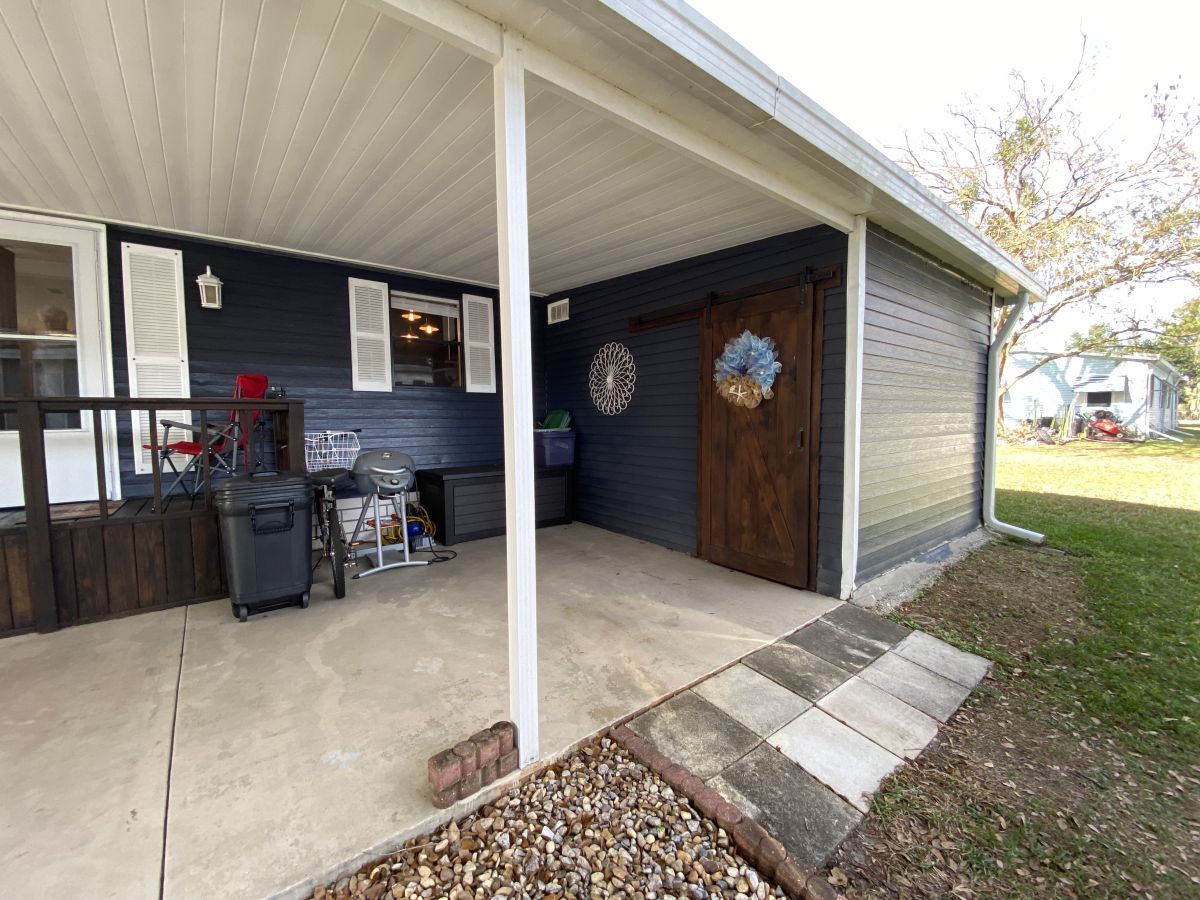 5641 Sw 56th Pl.