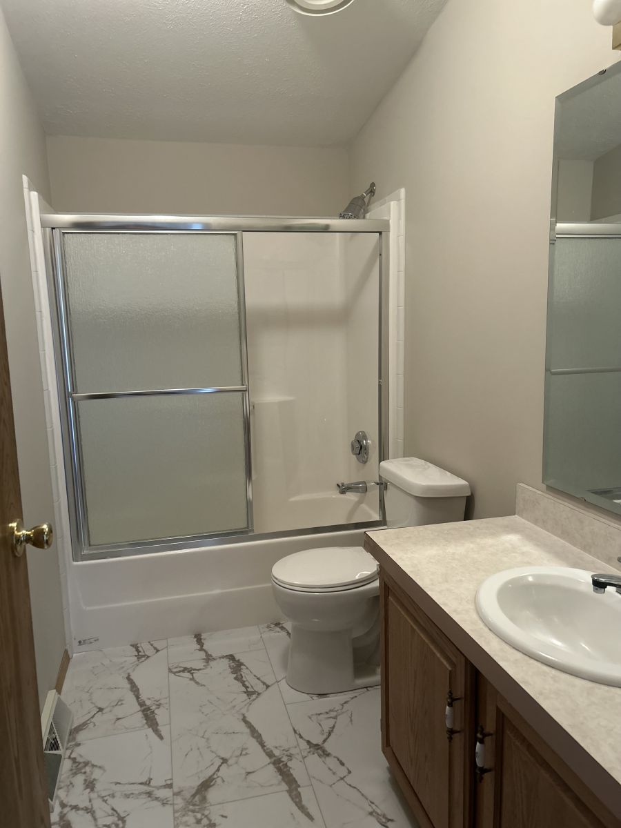 1180 Oak Ridge Drive