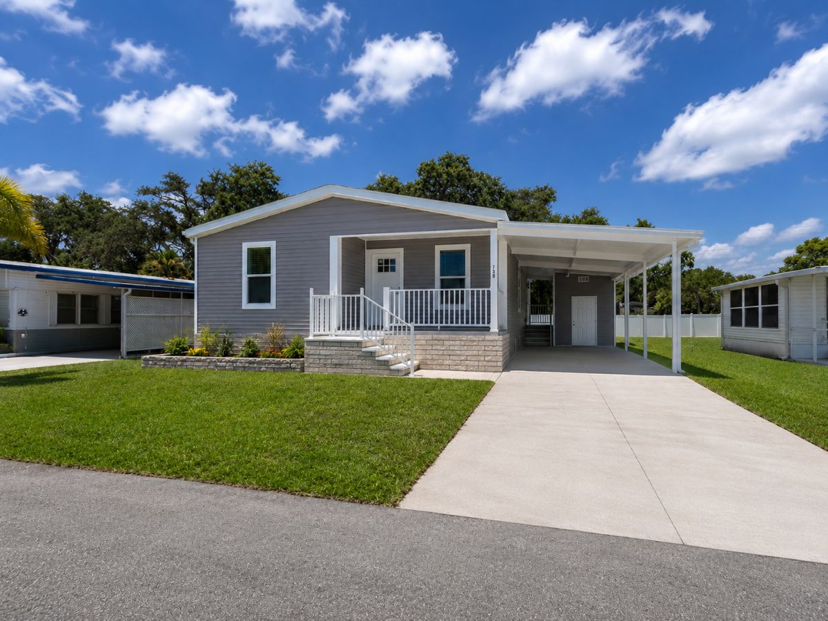 3901 Bahia Vista St. #728