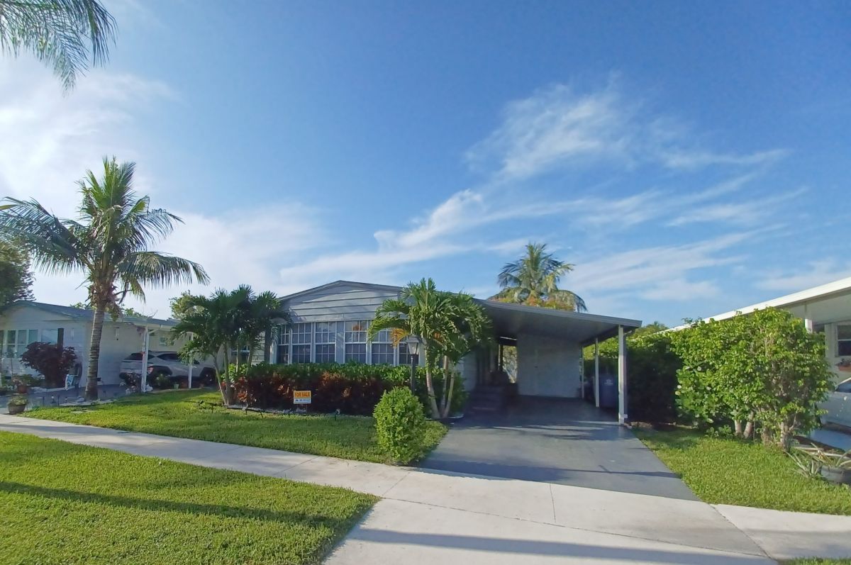 3522 NW 67th St