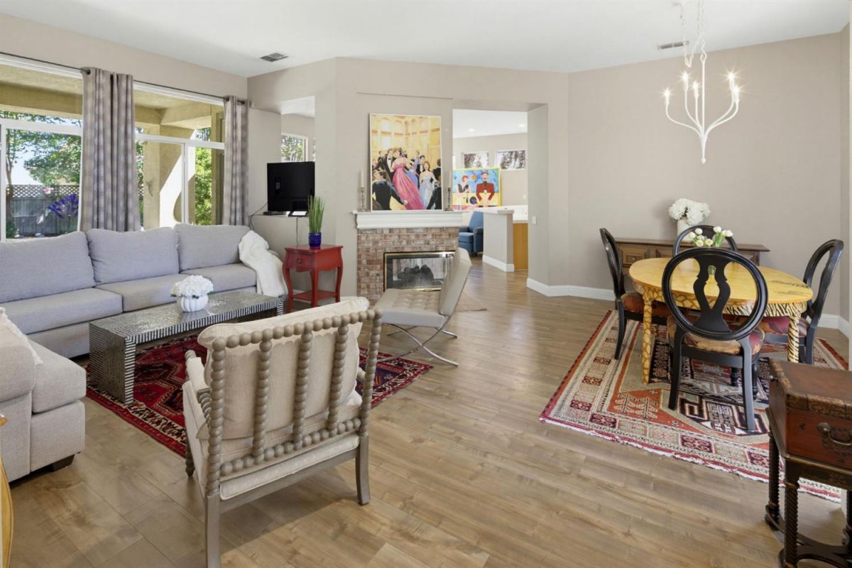 216 Navarretia Court