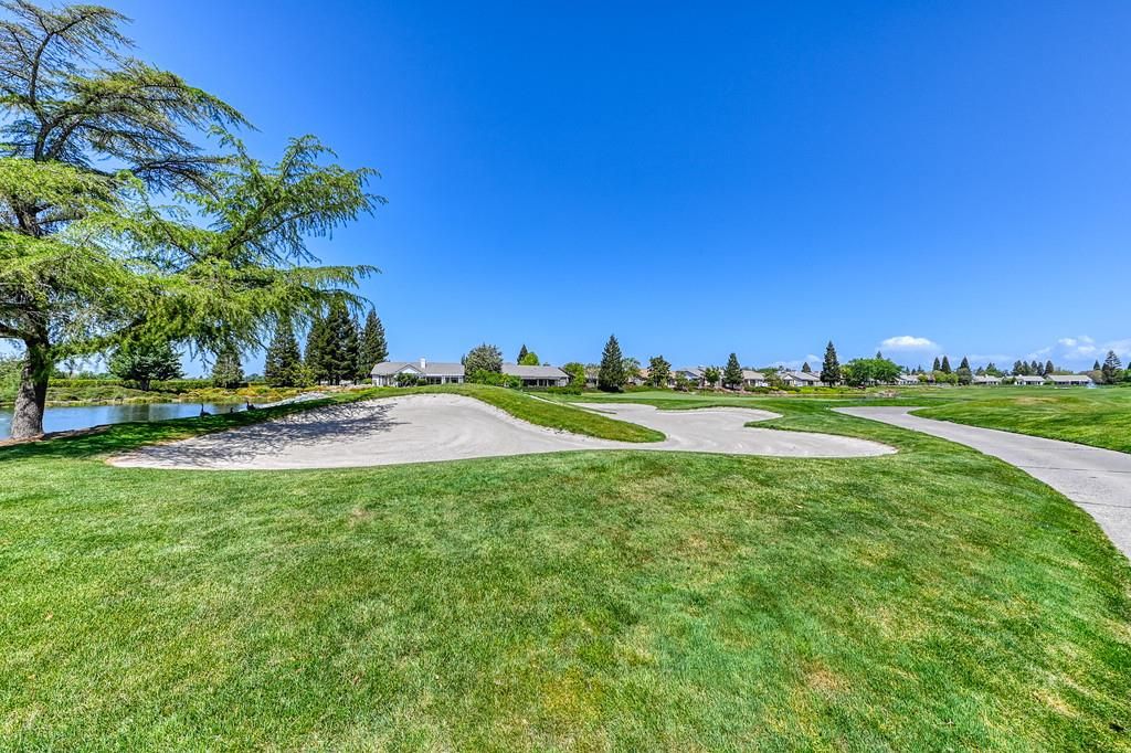424 Roan Court