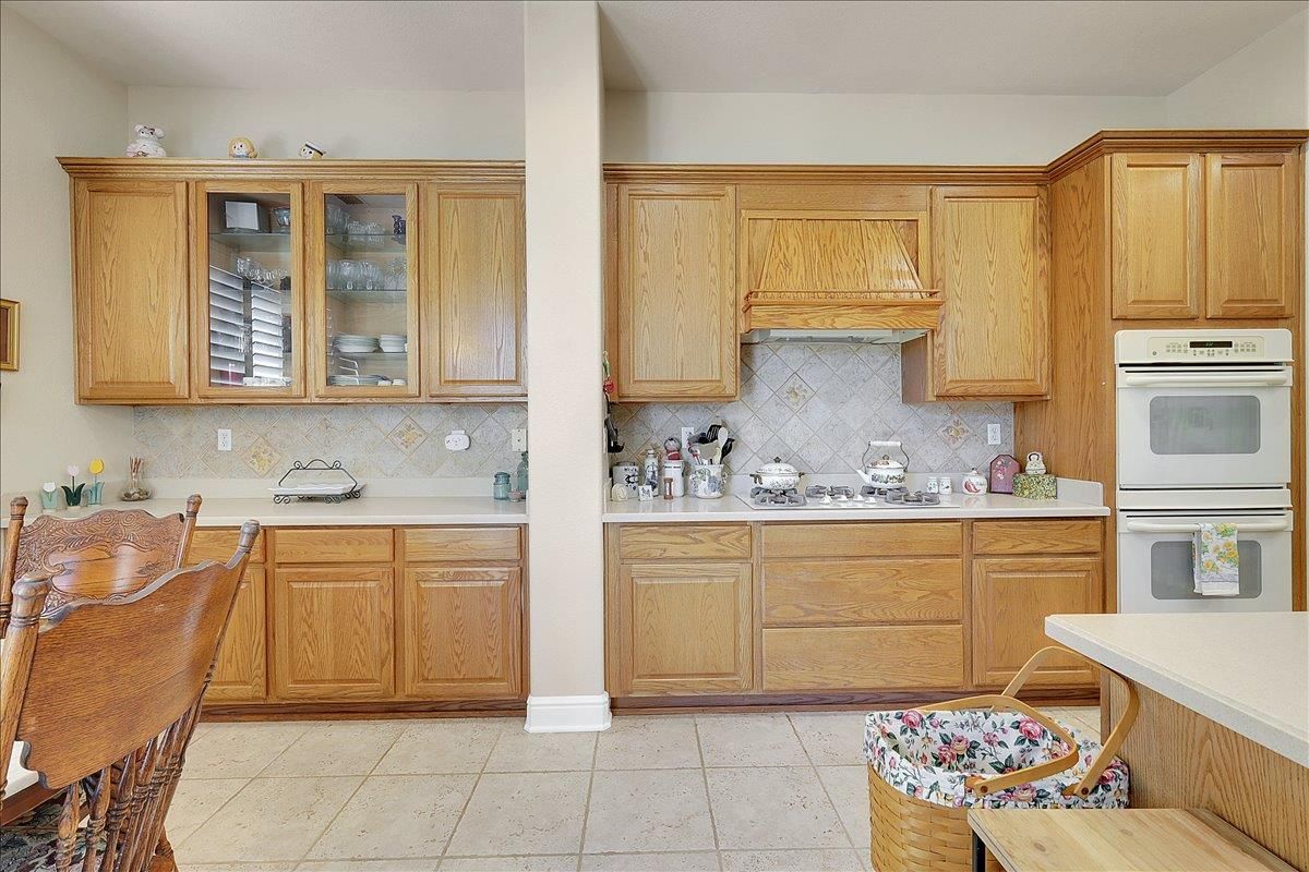 2612 Heritage Park Lane