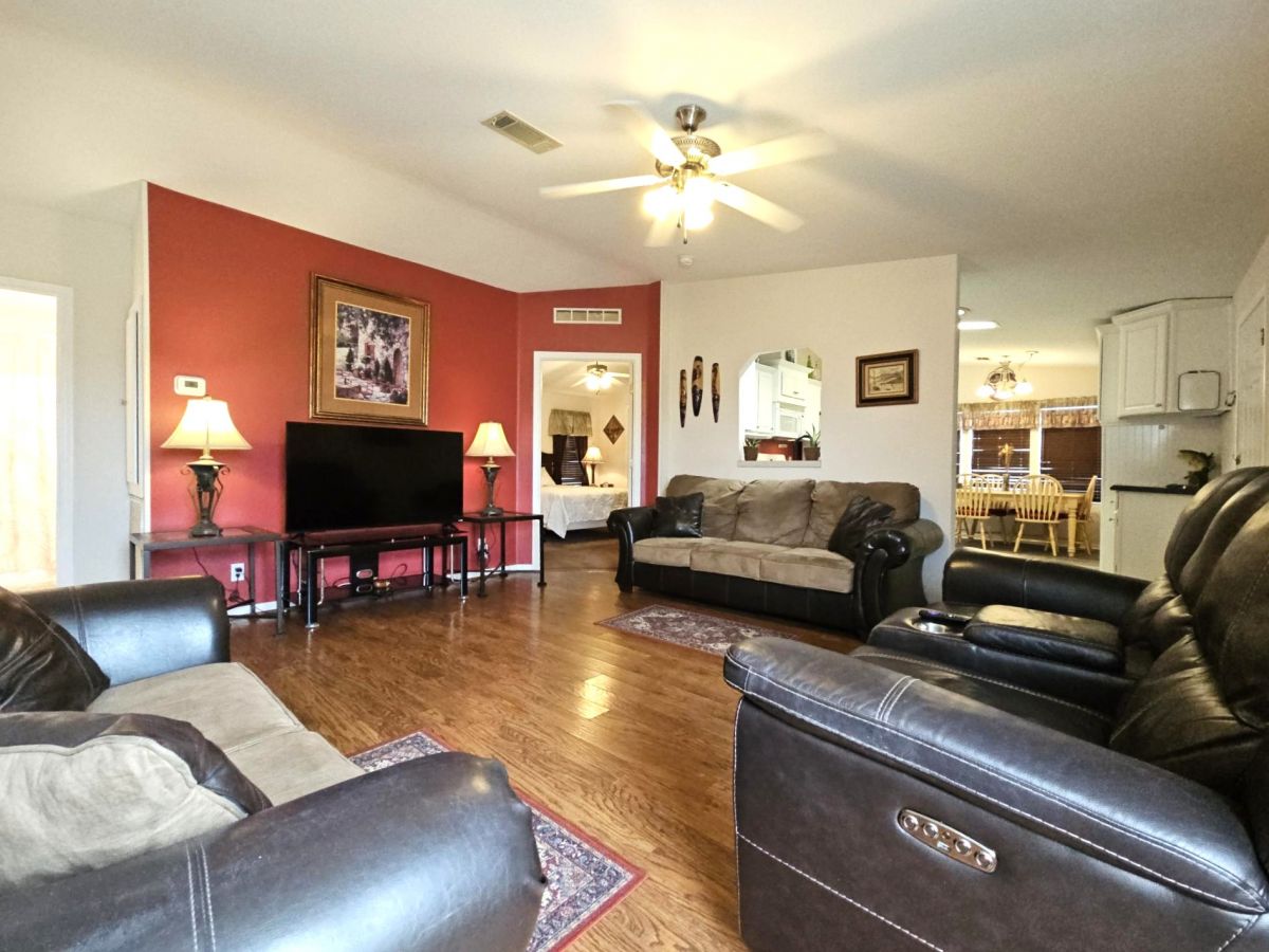 134 CYPRESS WAY