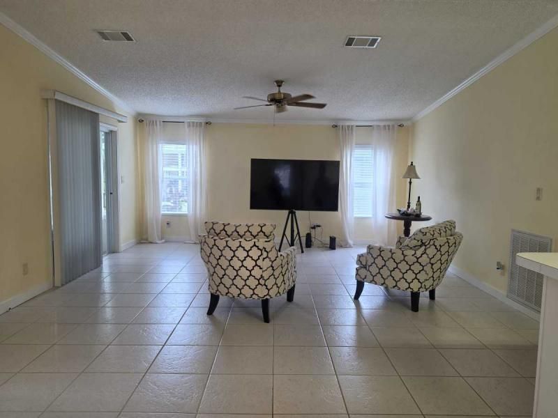 88 Habersham Dr.