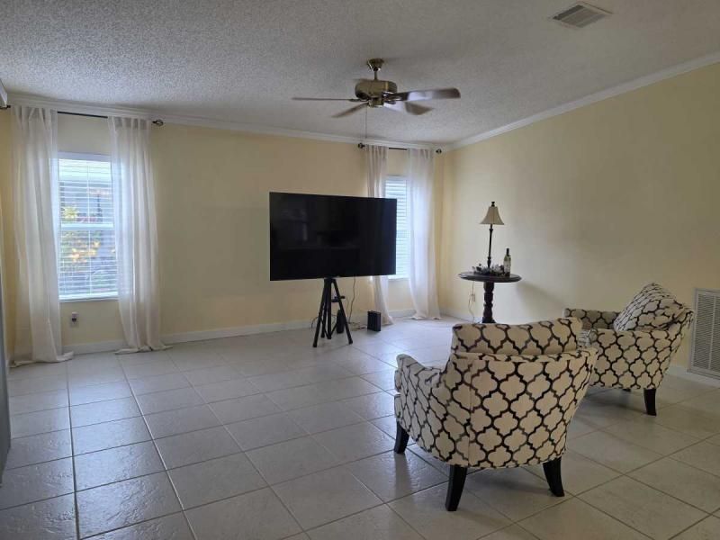 88 Habersham Dr.