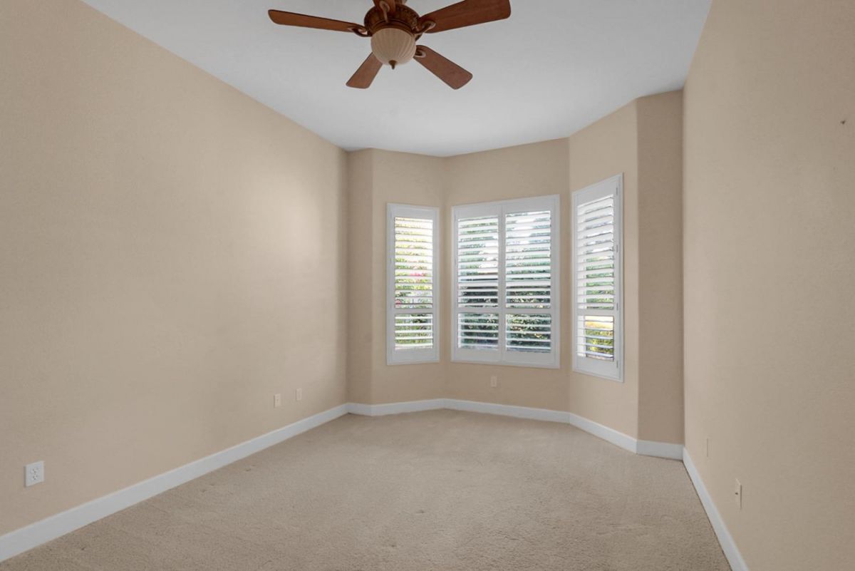 1281 Longhorn Lane
