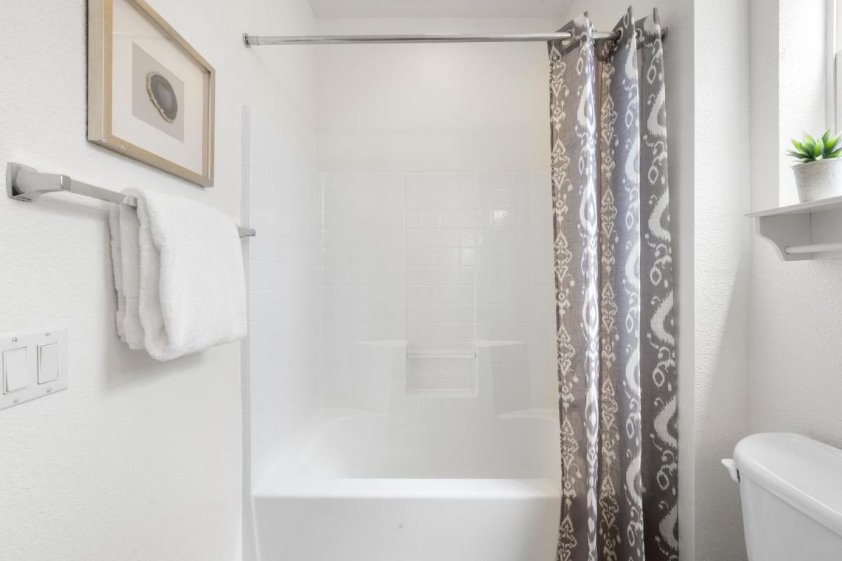 1486 Rose Bouquet Drive
