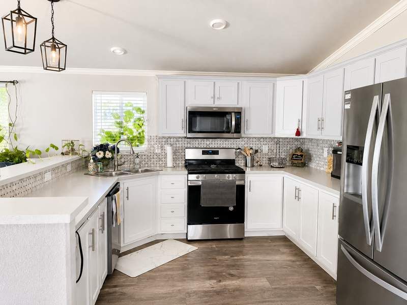 3300 E. Broadway Rd. #143
