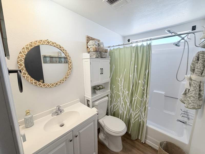 3300 E. Broadway Rd. #208