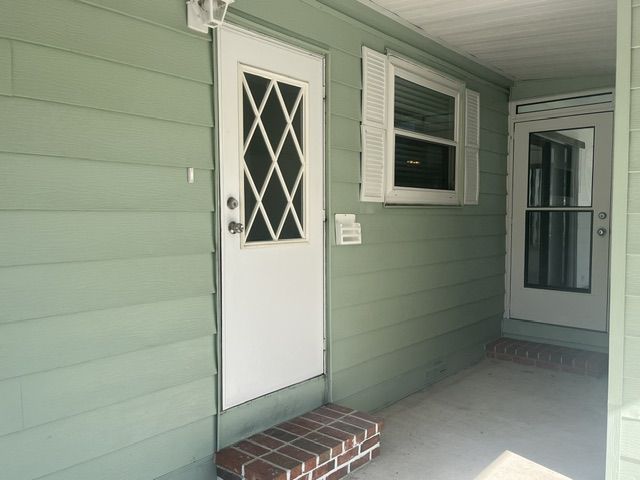 1360 Flor Del Sol Dr.
